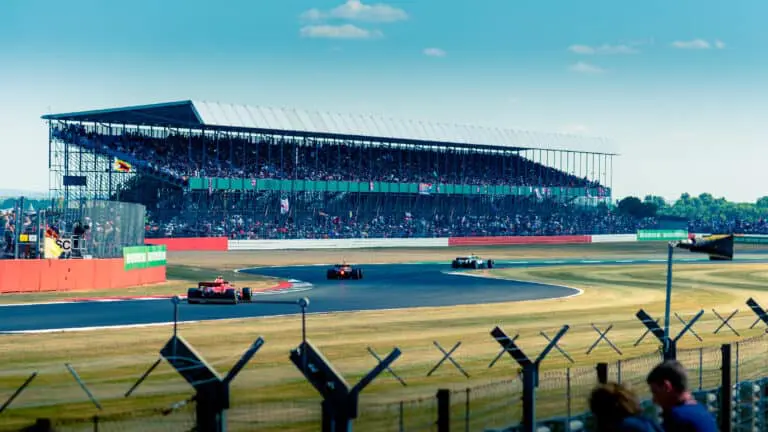 formula-one-racetrack