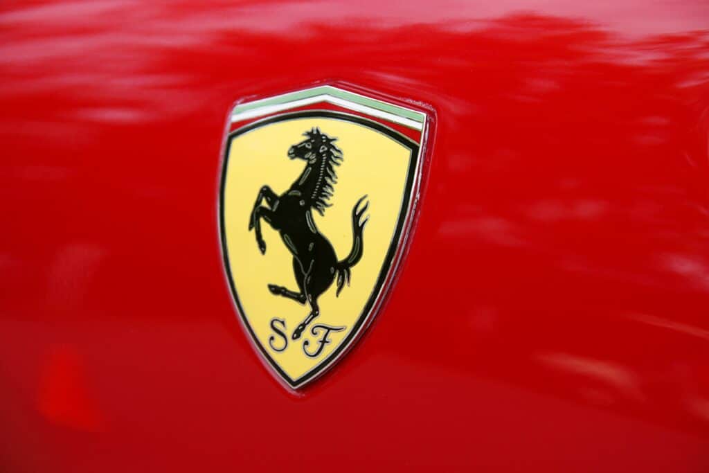 Ferrari: The Italian Luxury Cars Par Excellence!